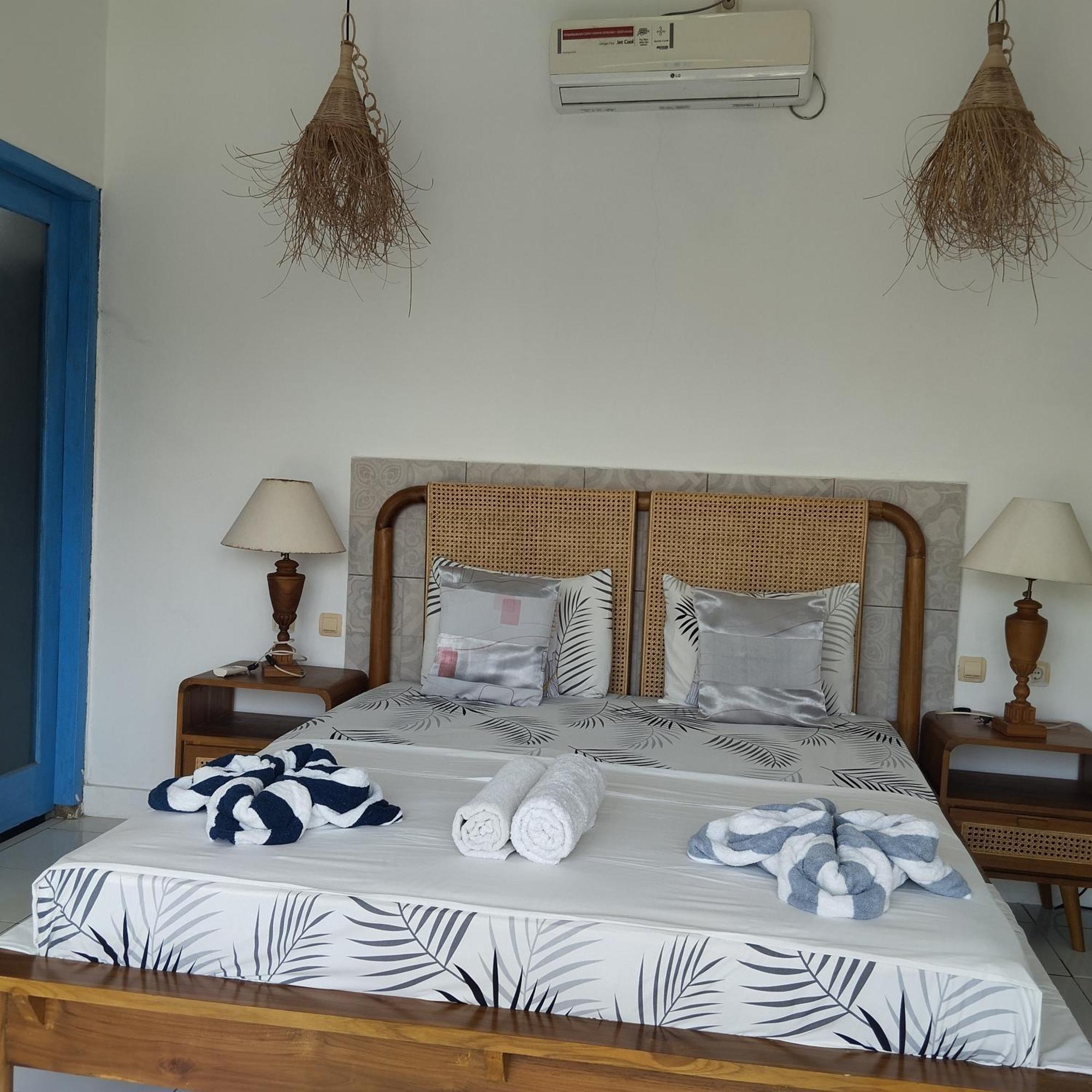 Palm Trees Villas Gili Air Exterior foto